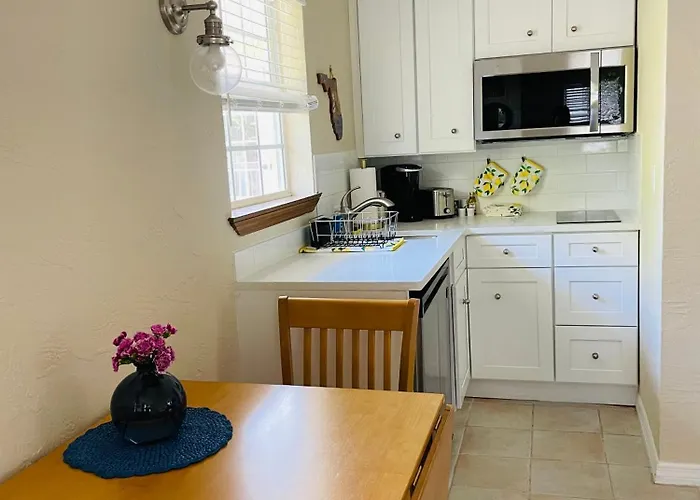 Holiday home "dunes" Gulf-view Historic Beachside 1/1 Clearwater Beach