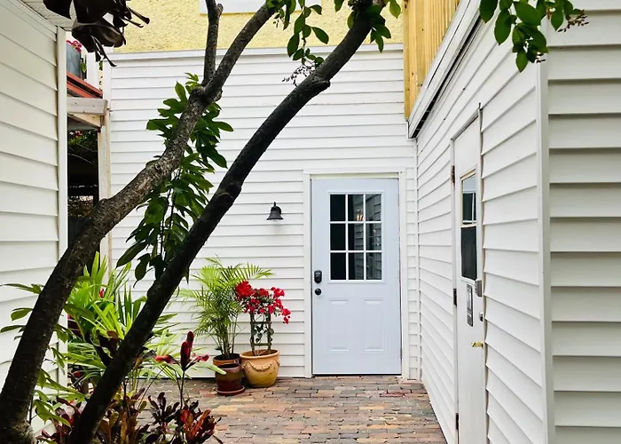 Holiday home "dunes" Gulf-view Historic Beachside 1/1 Clearwater Beach