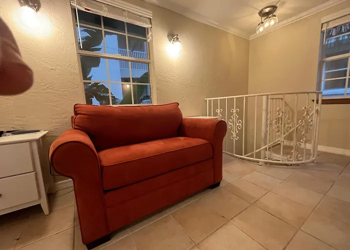 "dunes" Gulf-view Historic Beachside 1/1 Holiday home *
