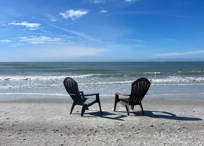 "dunes" Gulf-view Historic Beachside 1/1 Holiday home Clearwater Beach